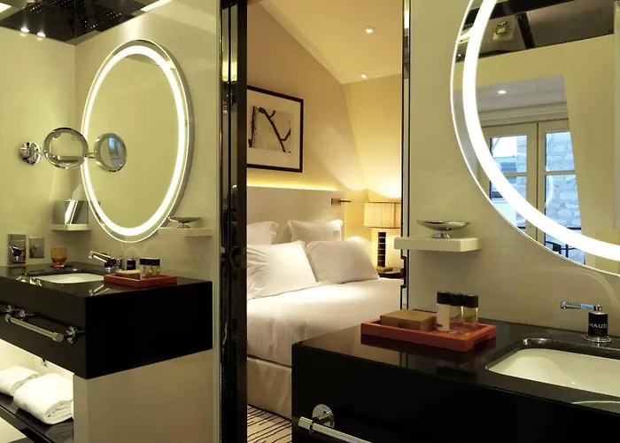 Montaigne 5*