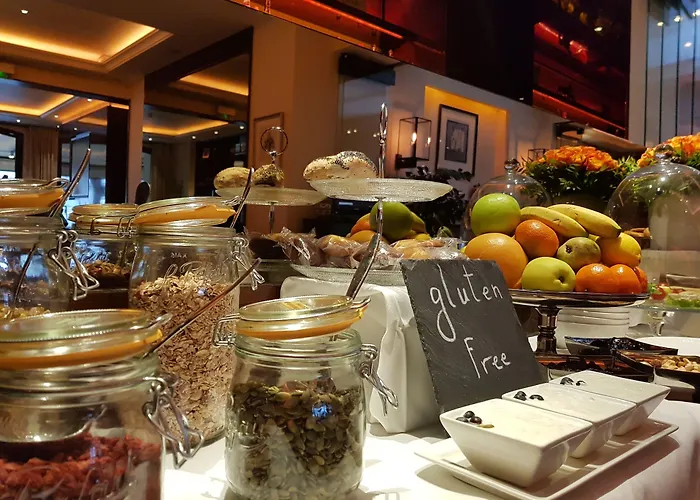 Montaigne Hotel 5*