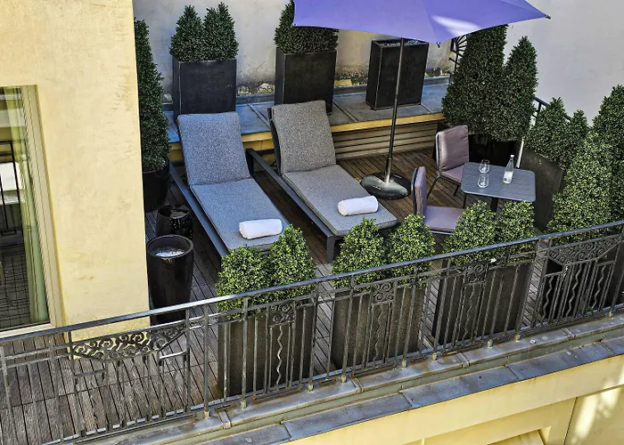 Hotel Montaigne