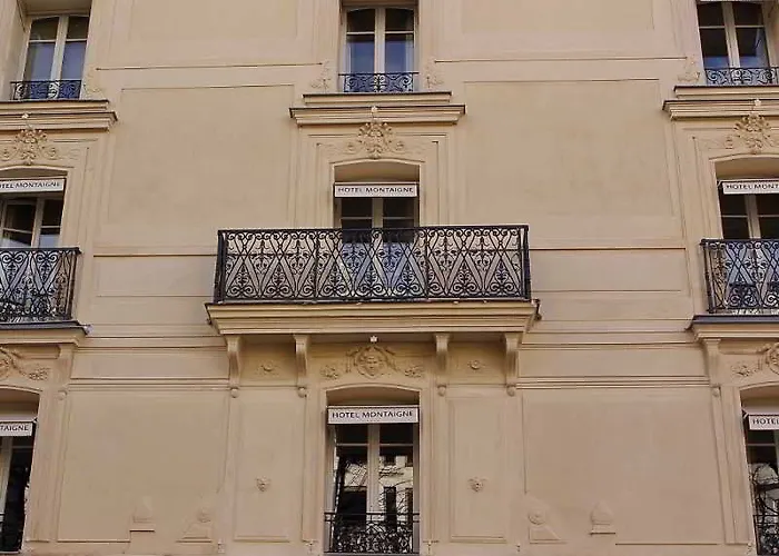 Montaigne Paris
