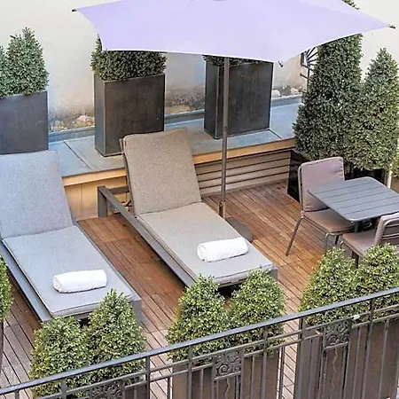 Montaigne Hotell 5*