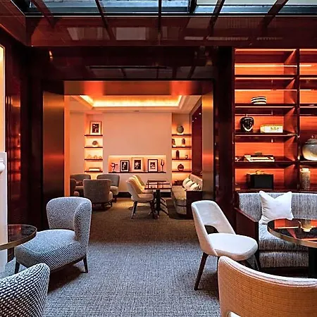 Montaigne Hotell