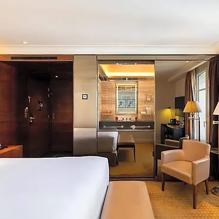 Montaigne Hotell
