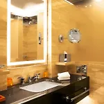 Montaigne Hotell