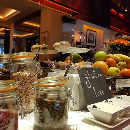 Montaigne Hotel 5*