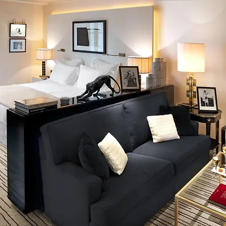 Montaigne 5*