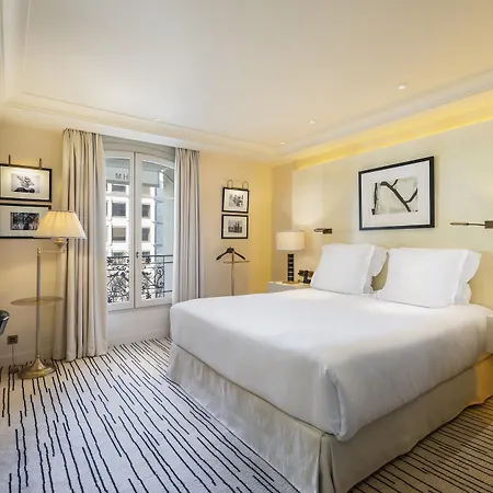 Montaigne Hotel Paris