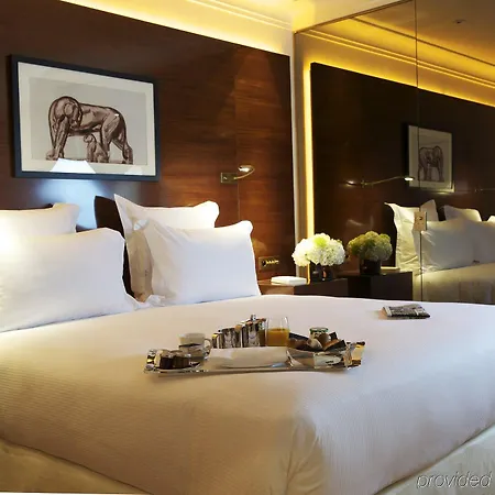 Montaigne Hotel 5*