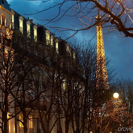 Montaigne Paris