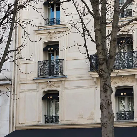 Montaigne Hotel